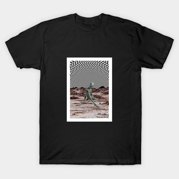 Alien T-Shirt by DavoliShop